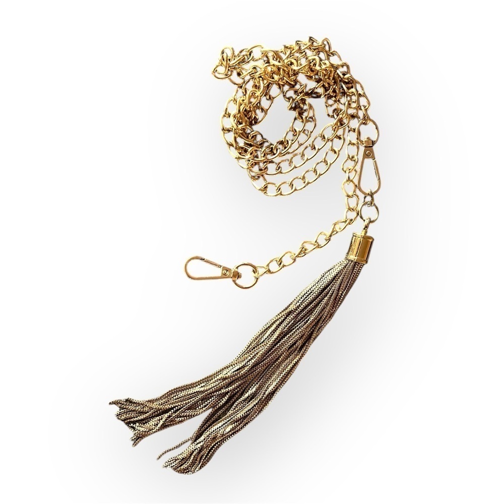 Bag chain with fringe, gold tone metal, carabiner closure 47” total length